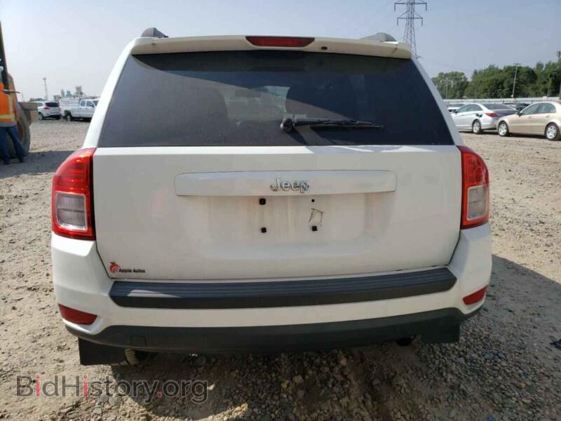 2012 Jeep COMPASS (VIN 1C4NJCBA5CD601122) — photo 6 of 13
