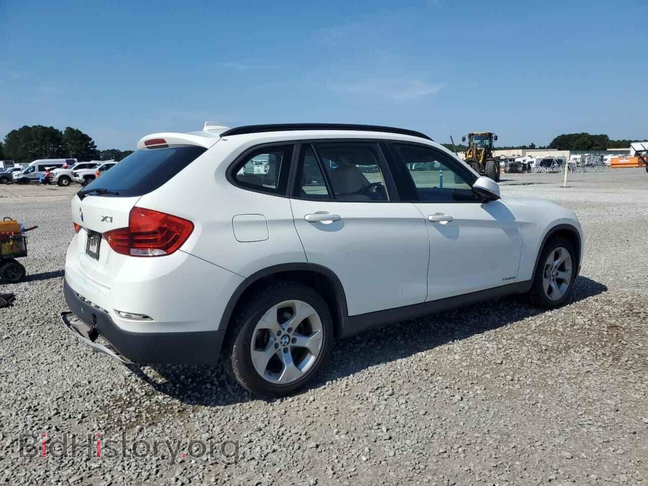 2013 BMW X1 - VIN: WBAVM1C57DVW46021 - Фото 3