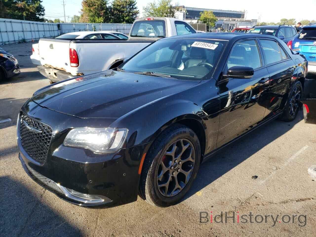 Фотография 2C3CCAGG3HH591921 - CHRYSLER 300 2017