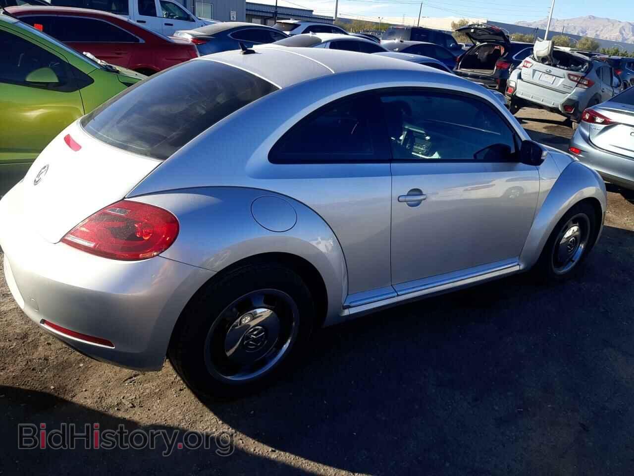 2012 VOLKSWAGEN BEETLE - VIN: 3VWJP7AT8CM632566 - Фото 3