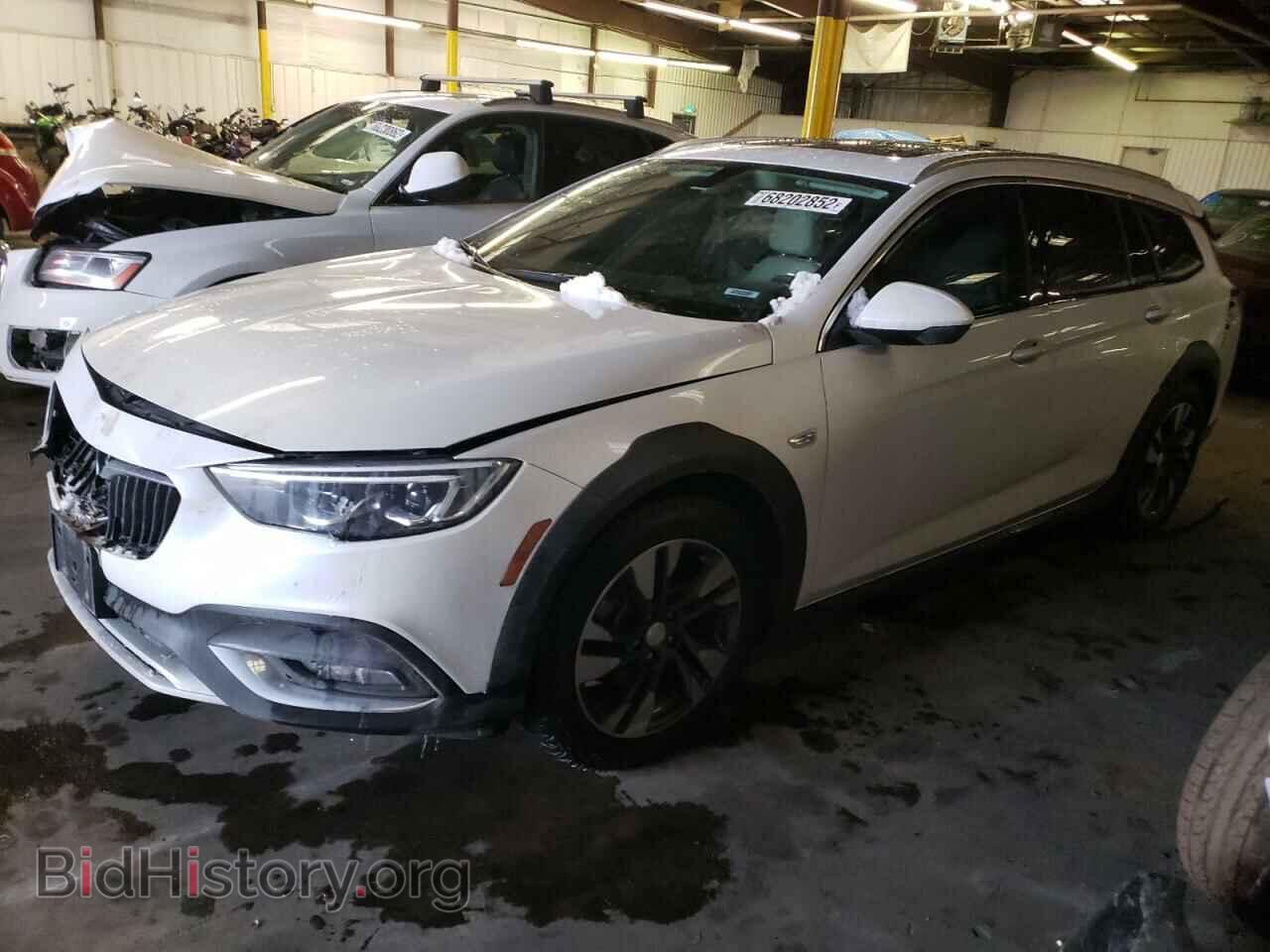 Photo W04GV8SX7J1155353 - BUICK REGAL 2018