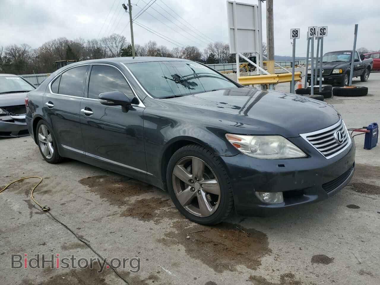 2011 LEXUS LS460 - VIN: JTHBL5EF2B5103547 - Photo 4