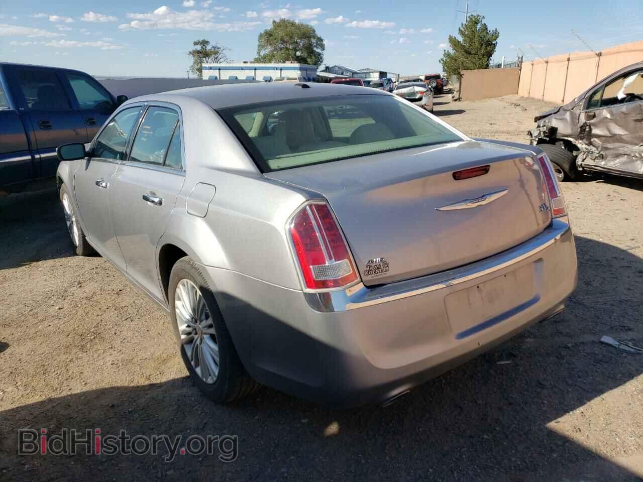 2014 CHRYSLER 300 - VIN: 2C3CCAKG1EH269586 - Фото 2
