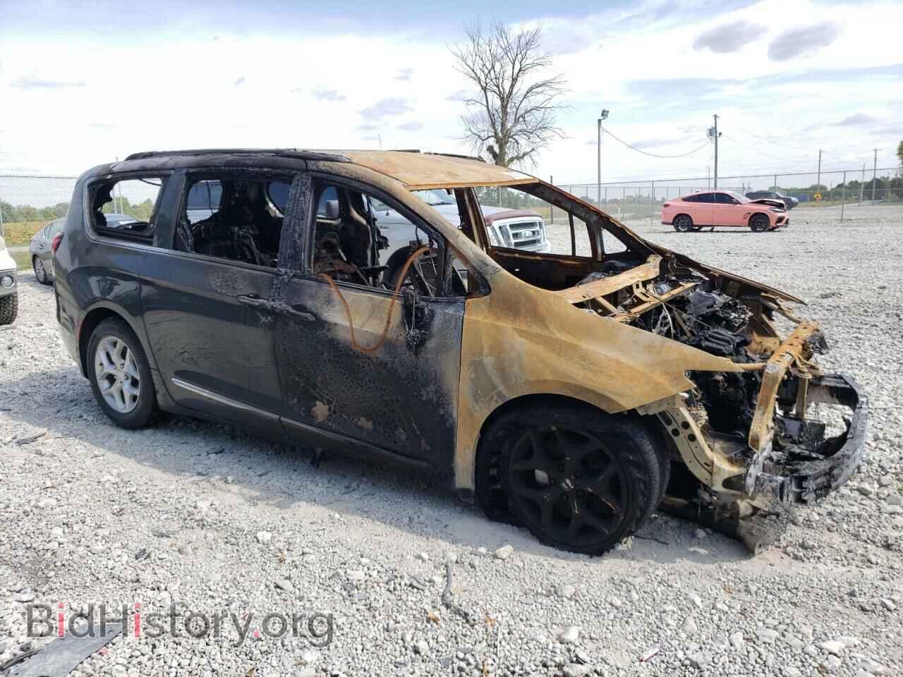 2017 CHRYSLER PACIFICA - VIN: 2C4RC1EG6HR684094 - Photo 4