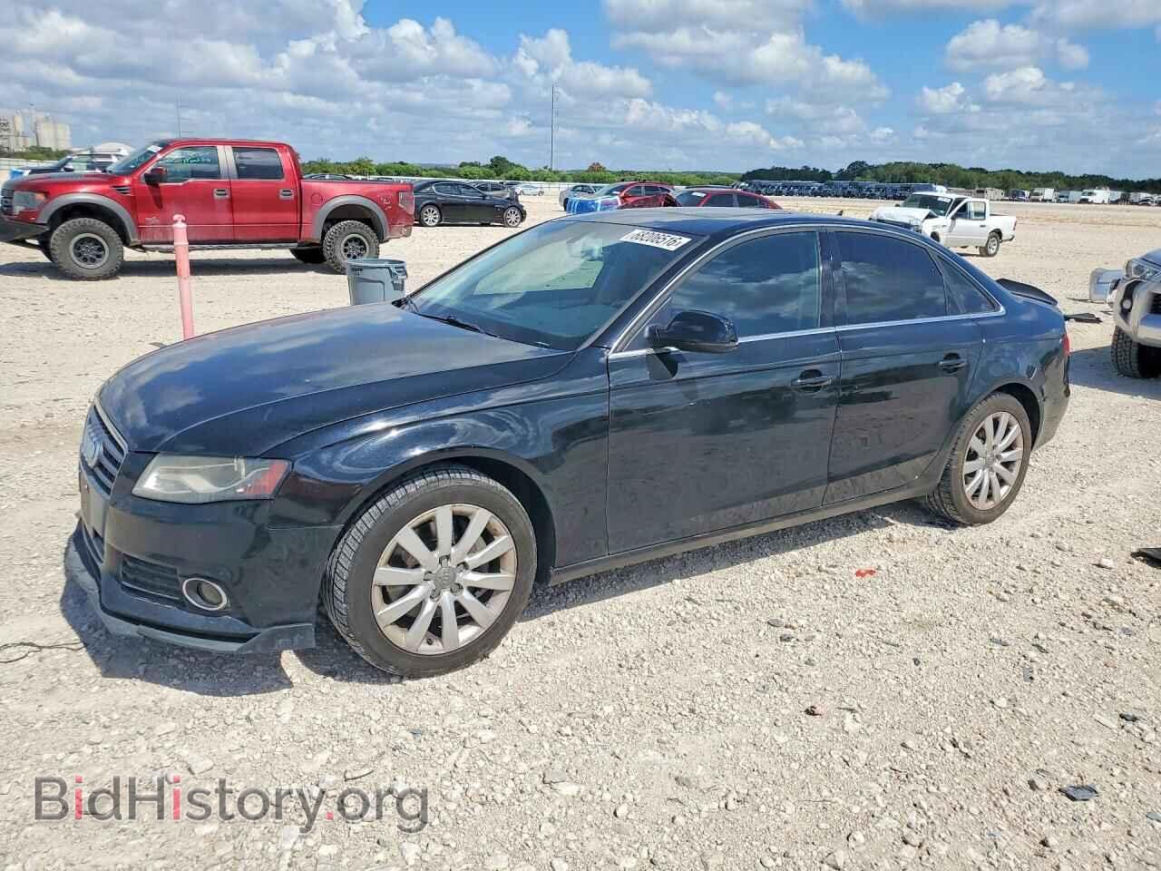 Фотография WAUBFAFL8CN002906 - AUDI A4 2012