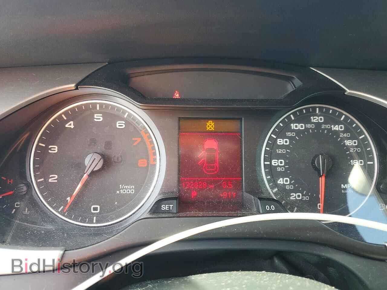 2012 AUDI A4 - VIN: WAUBFAFL8CN002906 - Фото 9