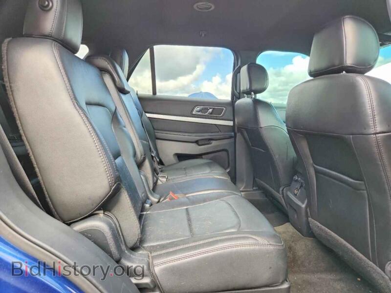 2017 Ford EXPLORER (VIN 1FM5K7D85HGC29877) — photo 10 of 14