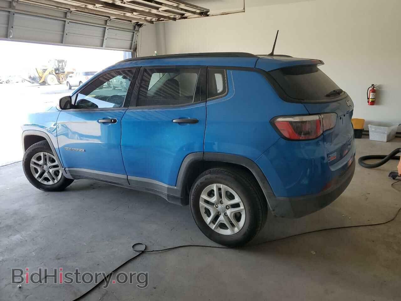 2018 JEEP COMPASS - VIN: 3C4NJCAB4JT124345 - Фото 2