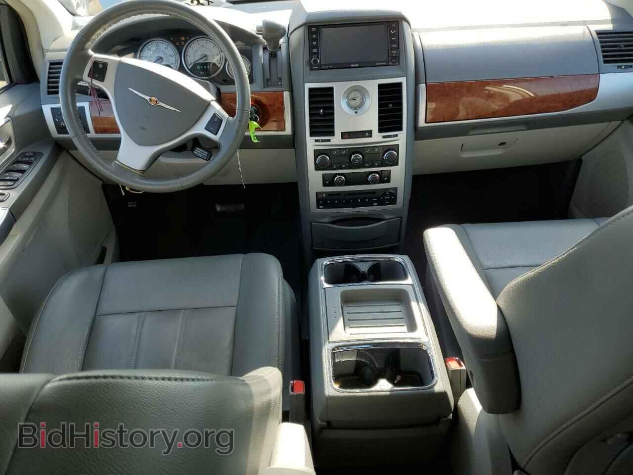 2008 CHRYSLER MINIVAN - VIN: 2A8HR54P58R832053 - Фото 8