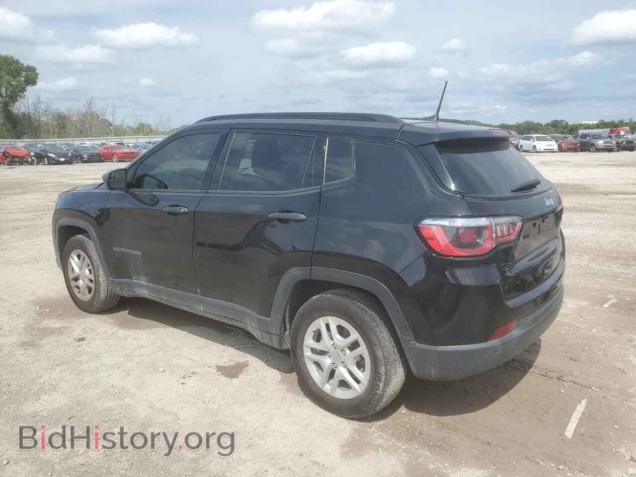 2017 JEEP COMPASS - VIN: 3C4NJCAB3HT658334 - Фото 2