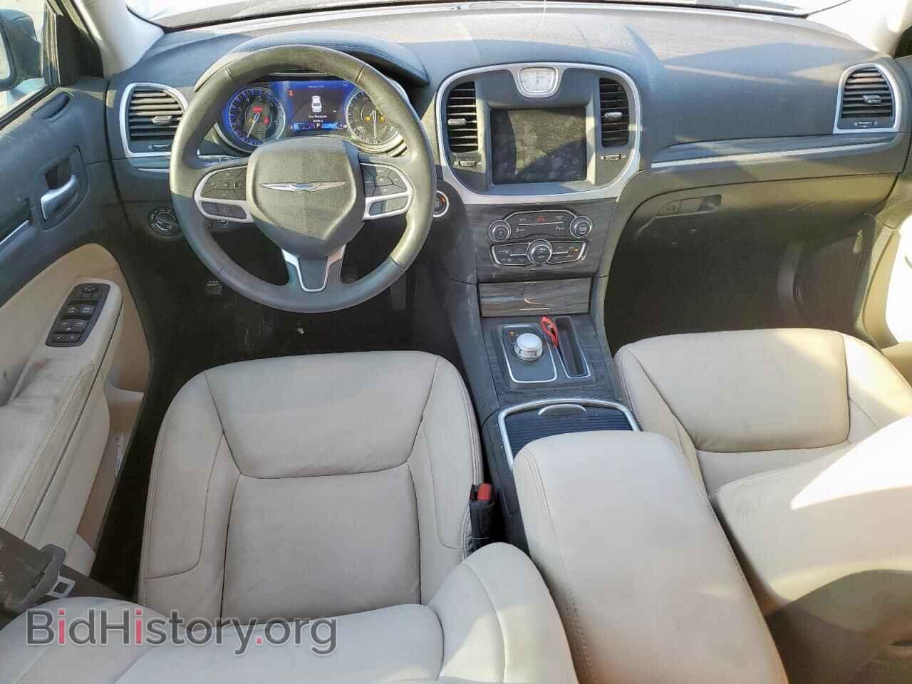 2022 CHRYSLER 300 - VIN: 2C3CCADG4NH158849 - Фото 8