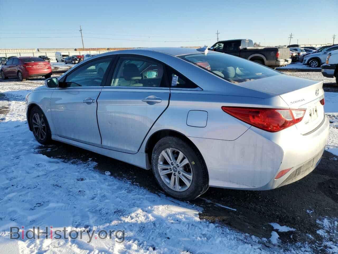 2014 HYUNDAI SONATA - VIN: 5NPEB4AC0EH842427 - Фото 2
