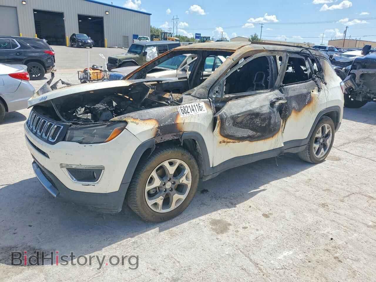 Photo 3C4NJCCB9LT125586 - JEEP COMPASS 2020