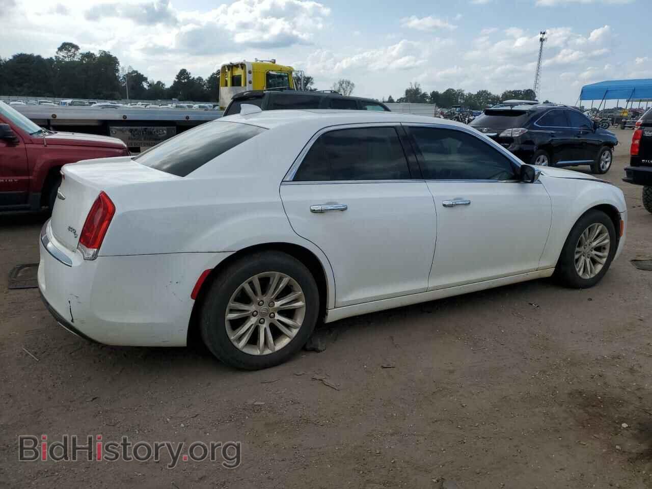2017 CHRYSLER 300 - VIN: 2C3CCAEG2HH511897 - Фото 3