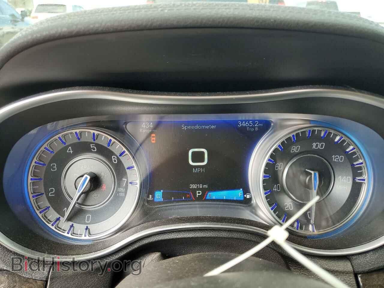 2017 CHRYSLER 300 - VIN: 2C3CCAEG2HH511897 - Фото 9