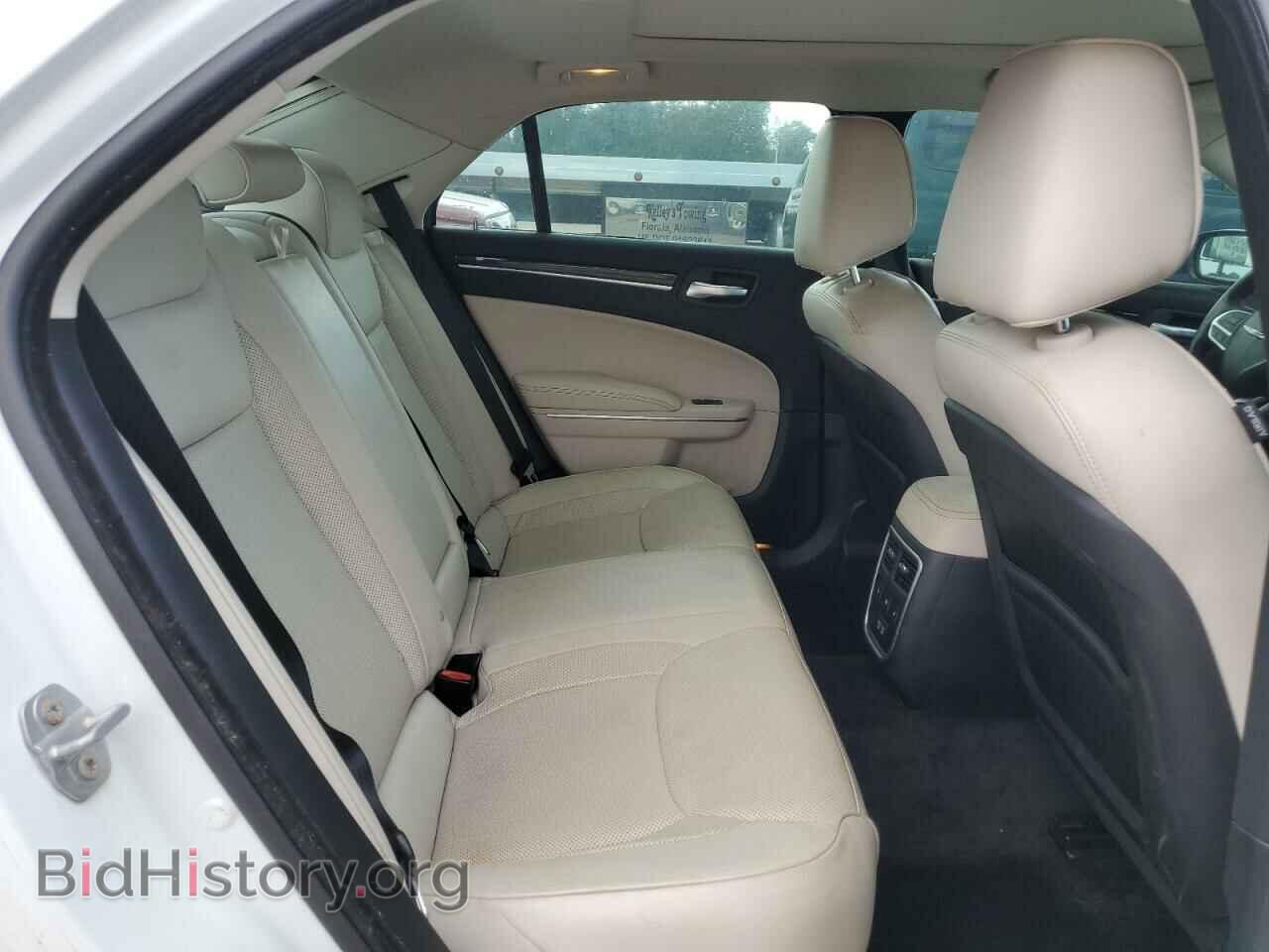 2017 CHRYSLER 300 - VIN: 2C3CCAEG2HH511897 - Фото 10