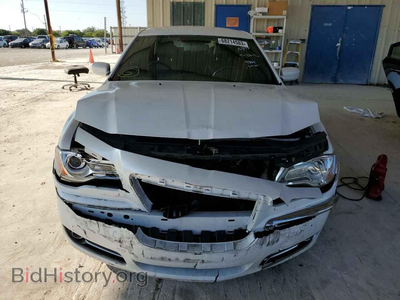 2013 CHRYSLER 300 - VIN: 2C3CCAAG9DH504008 - Фото 5