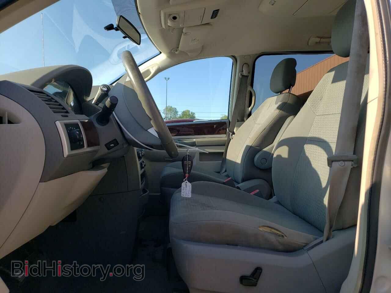 2010 CHRYSLER MINIVAN - VIN: 2A4RR5D16AR461105 - Фото 7