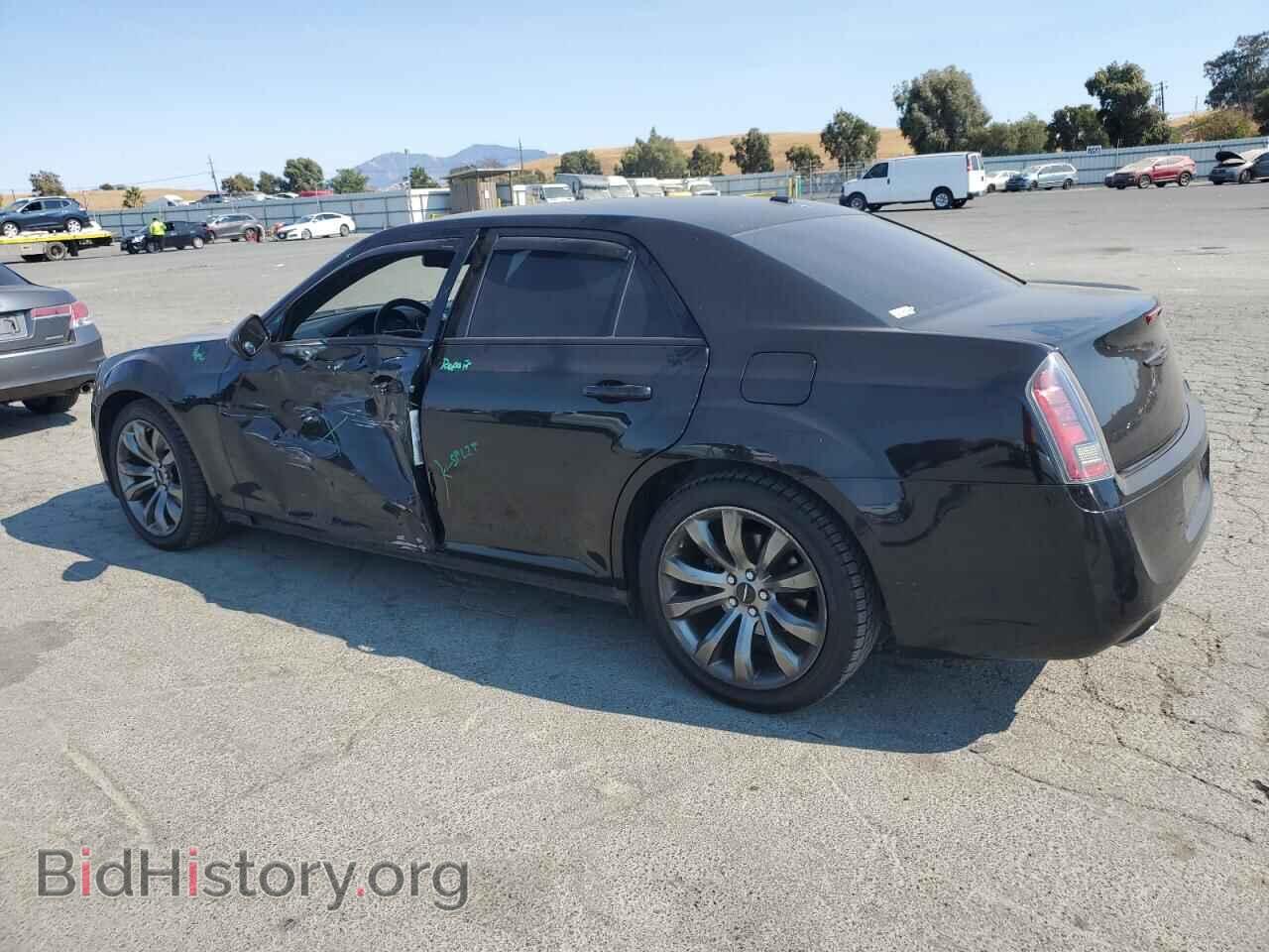 2014 CHRYSLER 300 - VIN: 2C3CCABTXEH222036 - Фото 2