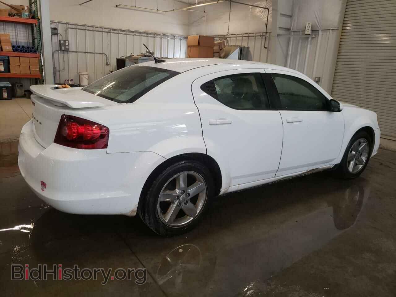 2011 DODGE AVENGER - VIN: 1B3BD2FB7BN574216 - Photo 3
