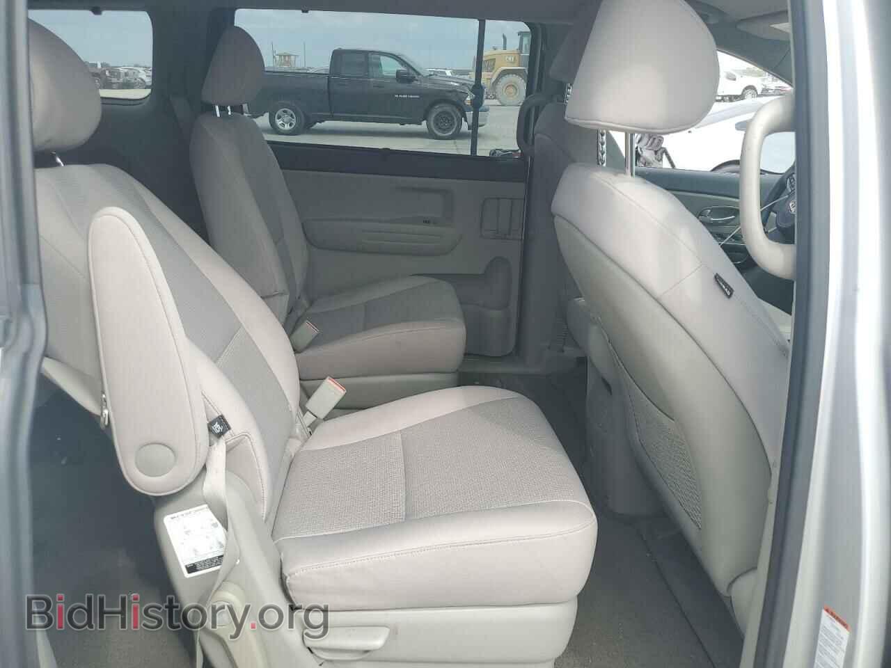 2016 KIA All Models - VIN: KNDMB5C19G6181748 - Фото 11