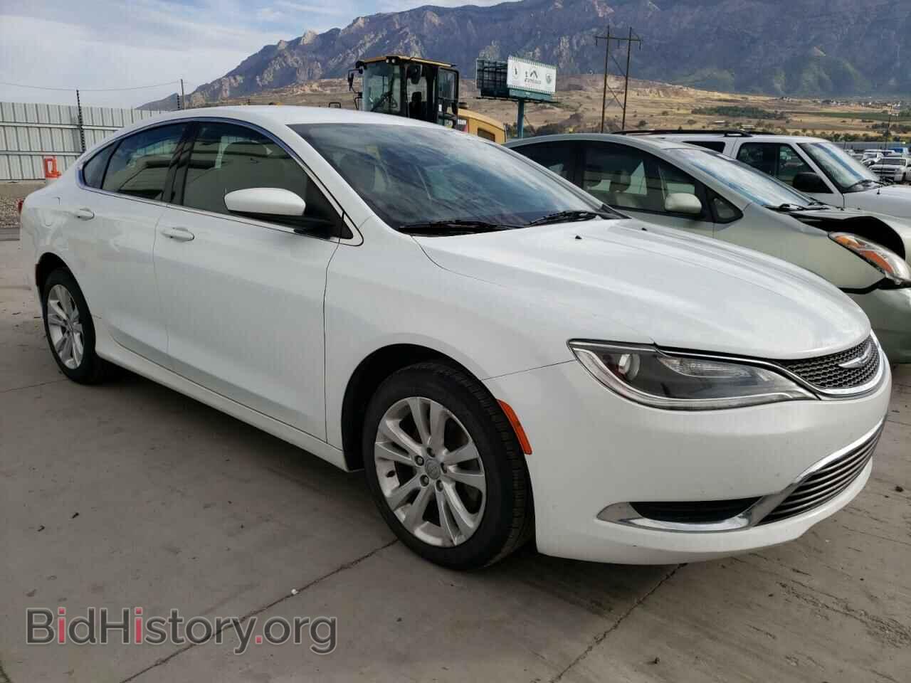 2016 CHRYSLER 200 - VIN: 1C3CCCAB5GN117774 - Фото 4