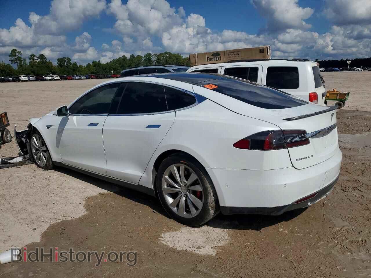 2015 TESLA MODEL S - VIN: 5YJSA1E40FF109687 - Photo 2