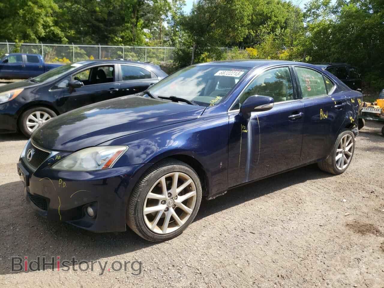 Photo JTHCF5C29B5050373 - LEXUS IS 2011