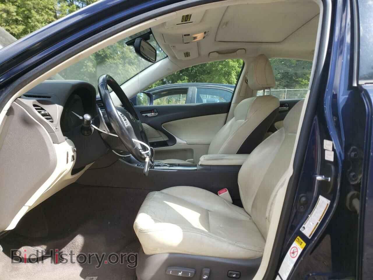 2011 LEXUS IS - VIN: JTHCF5C29B5050373 - Фото 7
