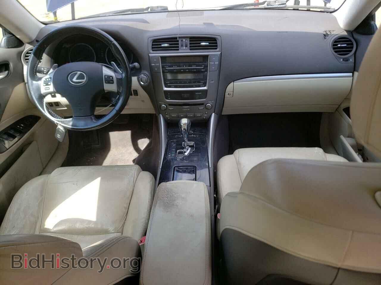 2011 LEXUS IS - VIN: JTHCF5C29B5050373 - Фото 8