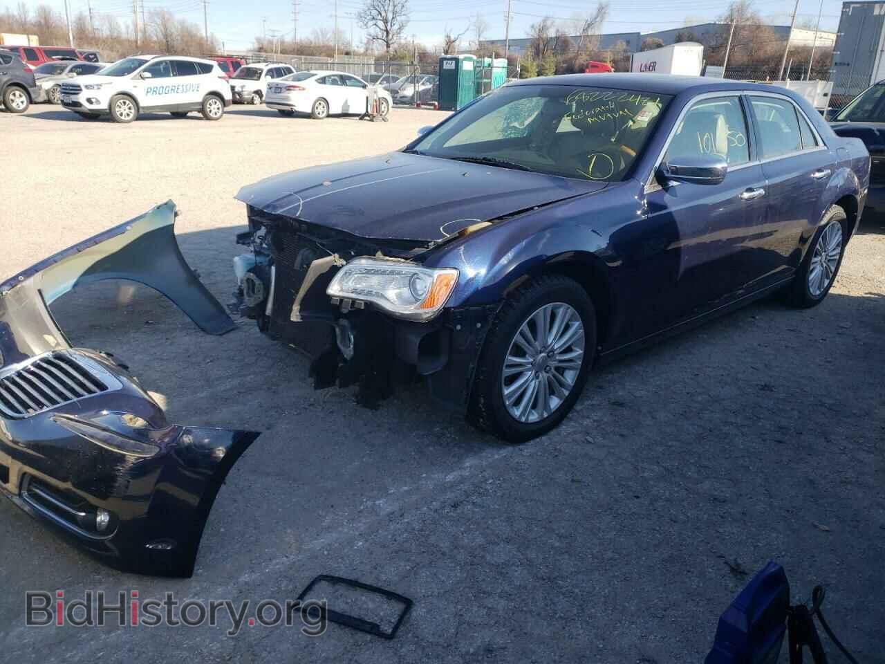 2014 CHRYSLER 300 - VIN: 2C3CCAKG8EH273232 - Фото 2