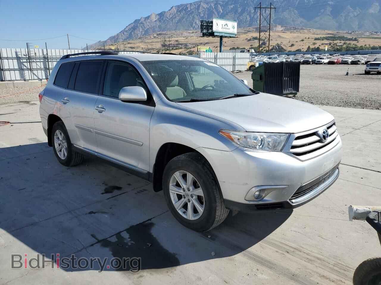 2013 TOYOTA HIGHLANDER - VIN: 5TDBK3EH4DS272816 - Фото 4