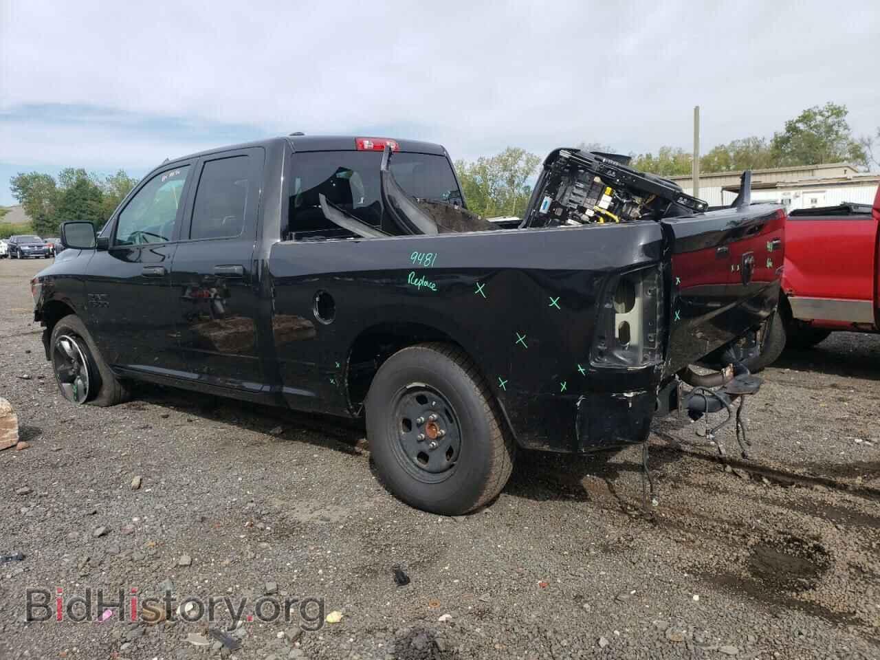 2018 RAM 1500 - VIN: 1C6RR7FGXJS203887 - Фото 2