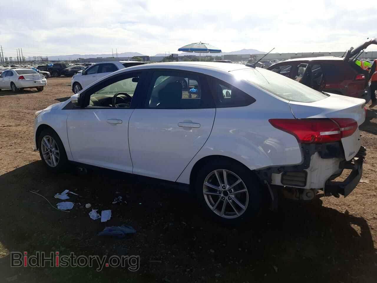 2017 FORD FOCUS - VIN: 1FADP3F23HL237654 - Фото 2