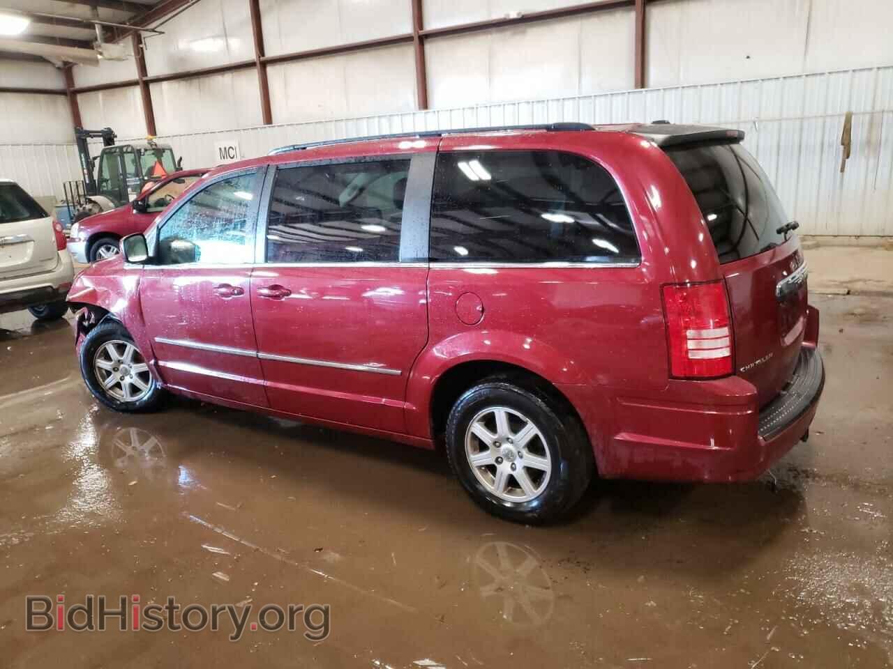 2010 CHRYSLER MINIVAN - VIN: 2A4RR5D14AR495432 - Фото 2