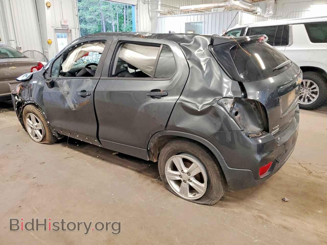 2019 CHEVROLET TRAX - VIN: 3GNCJKSB3KL404878 - Photo 2