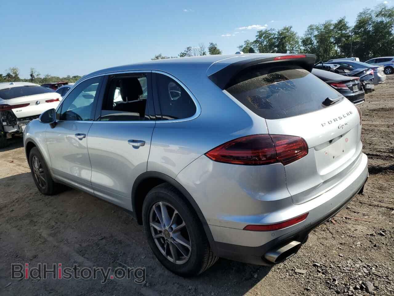 2016 PORSCHE CAYENNE - VIN: WP1AA2A22GKA15898 - Фото 2