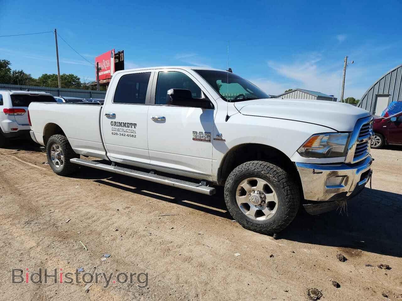 2017 RAM 3500 - VIN: 3C63R3HL5HG646944 - Photo 4