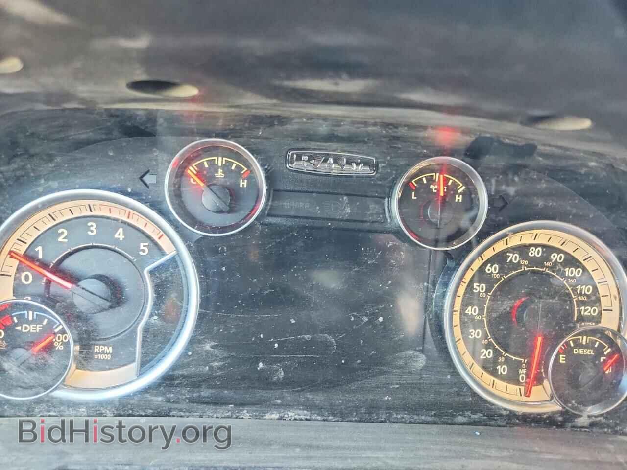 2017 RAM 3500 - VIN: 3C63R3HL5HG646944 - Photo 9