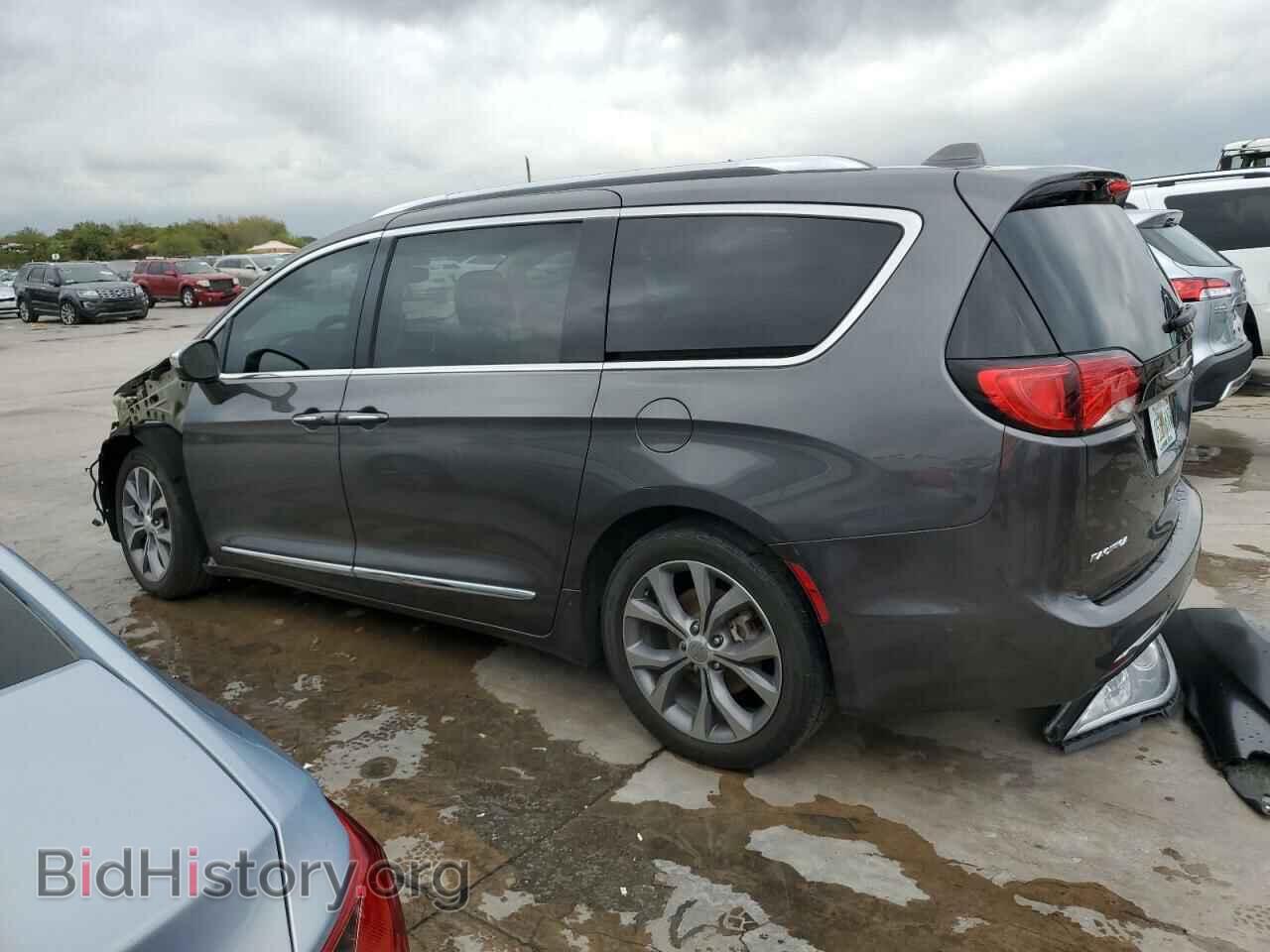 2019 CHRYSLER PACIFICA - VIN: 2C4RC1GG2KR576687 - Photo 2