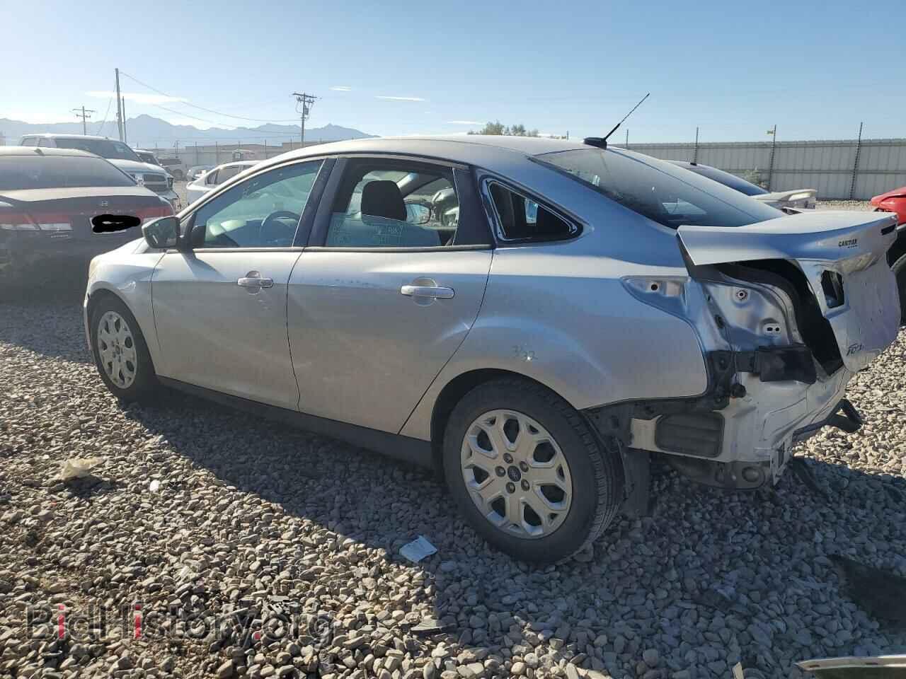 2012 FORD FOCUS - VIN: 1FAHP3F28CL211643 - Photo 2