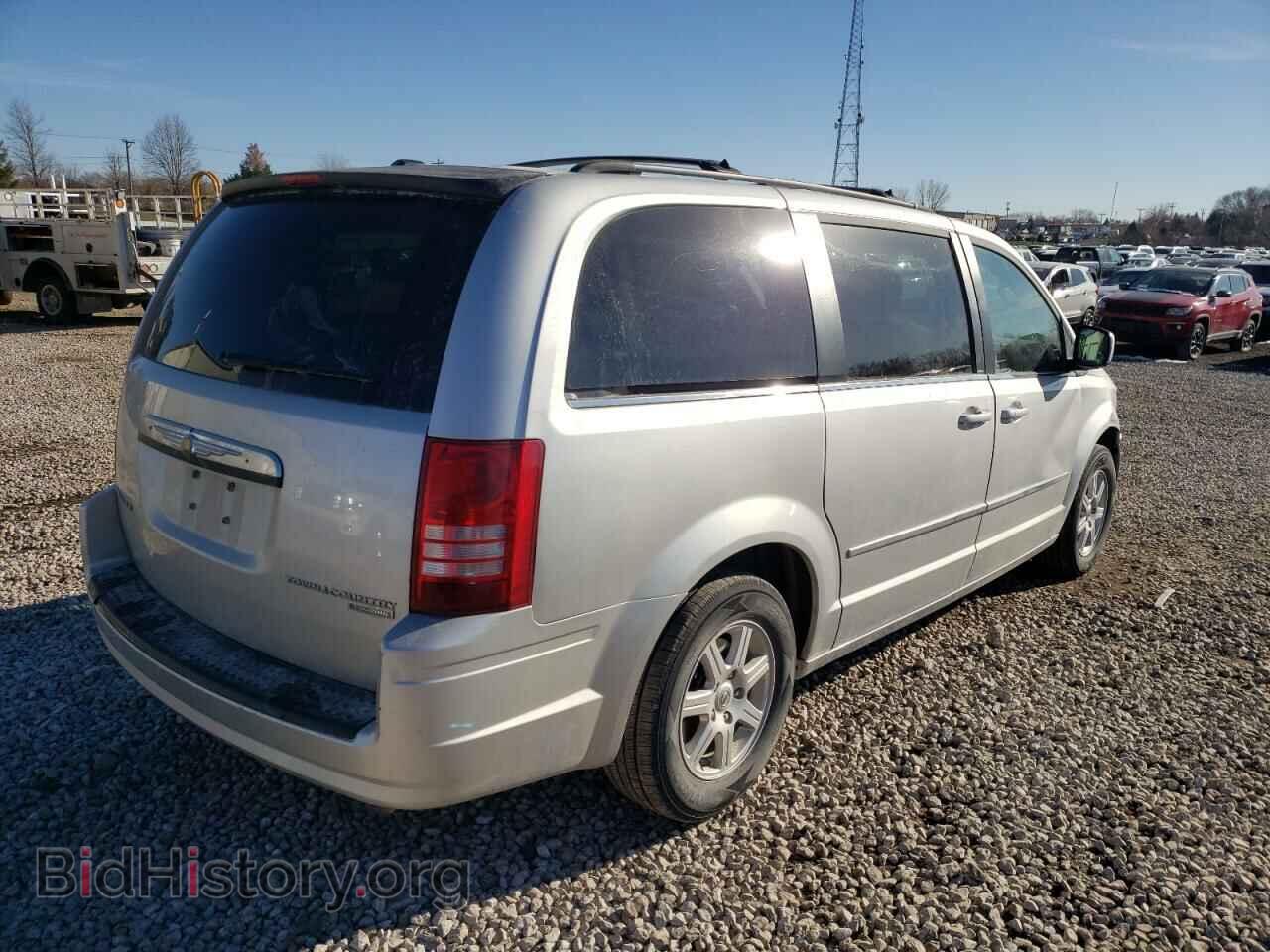 2010 CHRYSLER MINIVAN - VIN: 2A4RR5D16AR214554 - Фото 3