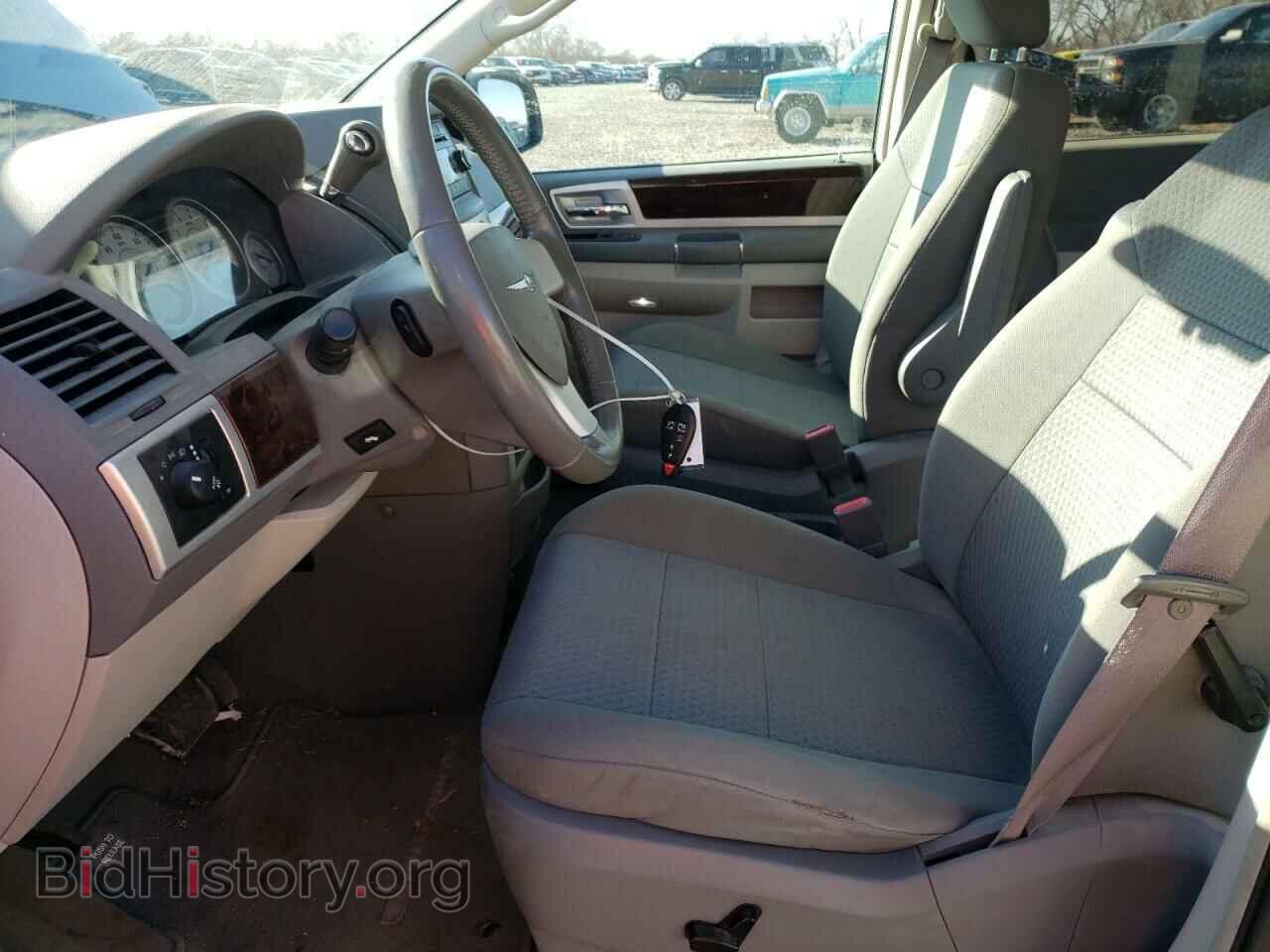 2010 CHRYSLER MINIVAN - VIN: 2A4RR5D16AR214554 - Фото 7
