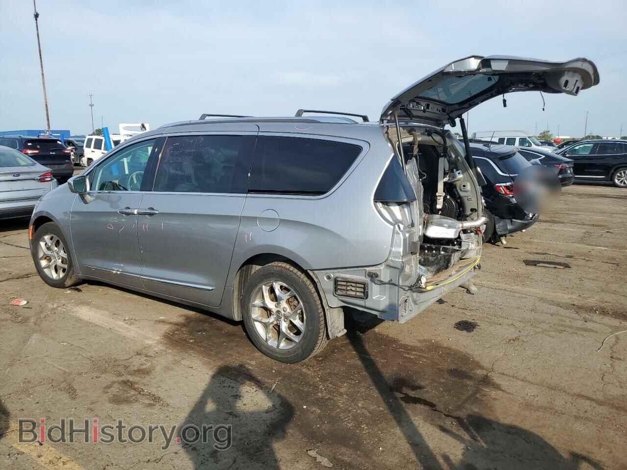 2017 CHRYSLER PACIFICA - VIN: 2C4RC1GG9HR525910 - Photo 2