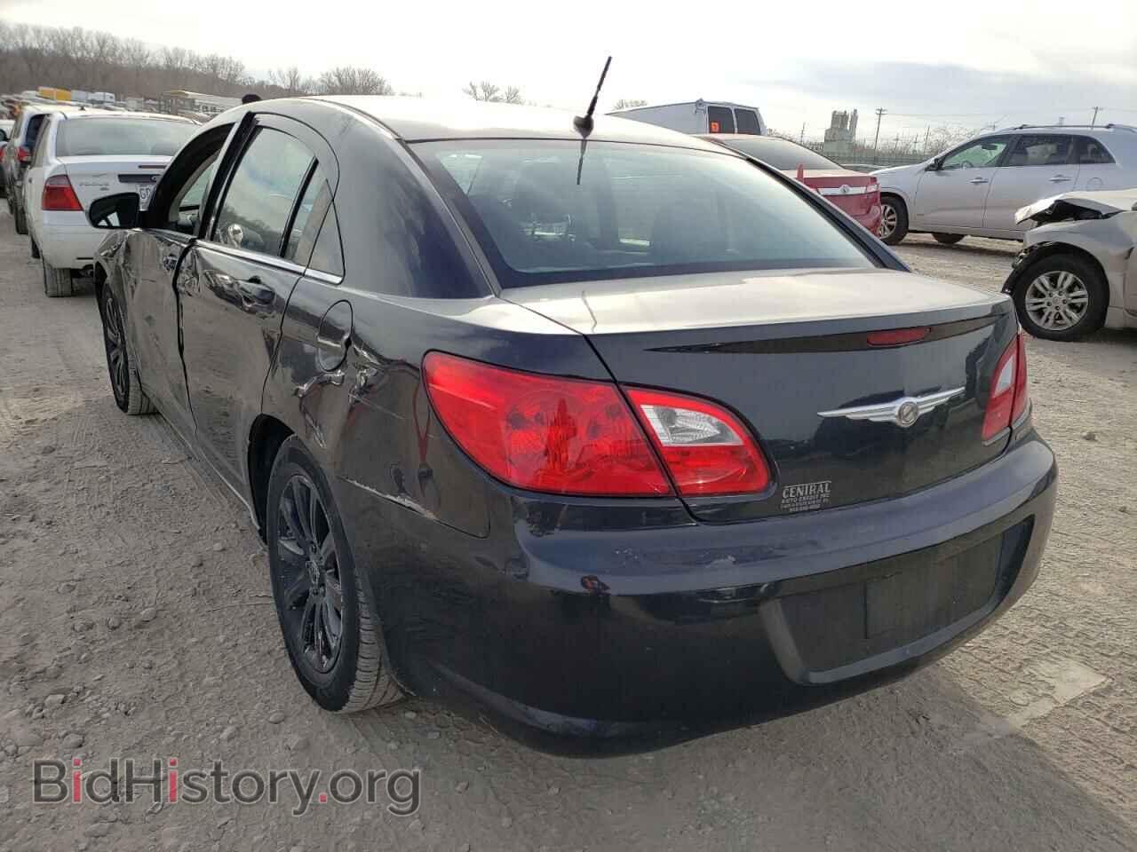 2010 CHRYSLER SEBRING - VIN: 1C3CC5FB0AN223609 - Фото 3