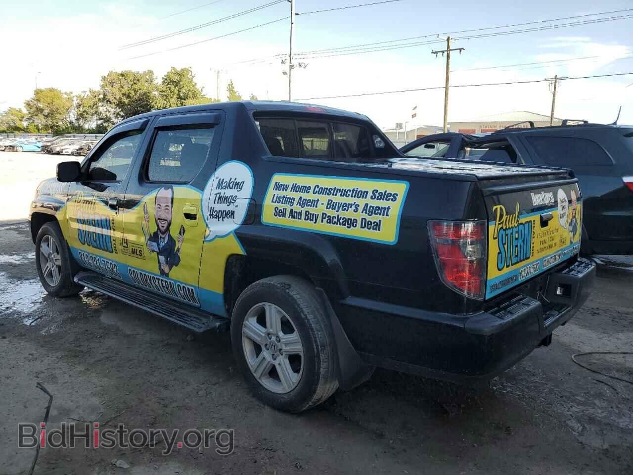 2013 HONDA RIDGELINE - VIN: 5FPYK1F5XDB005887 - Фото 2