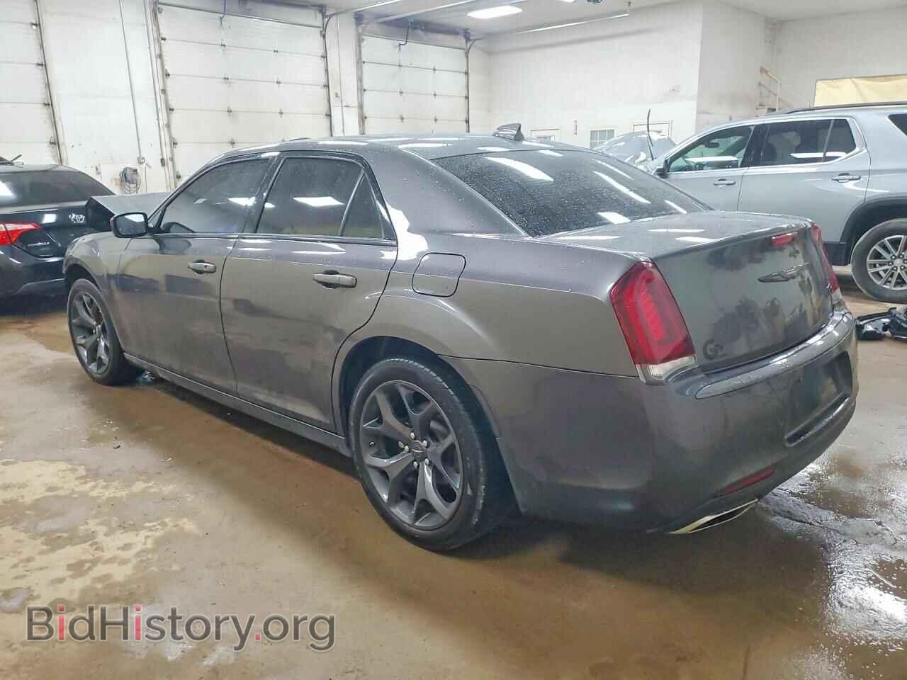 2023 CHRYSLER 300 - VIN: 2C3CCABG2PH569561 - Photo 2