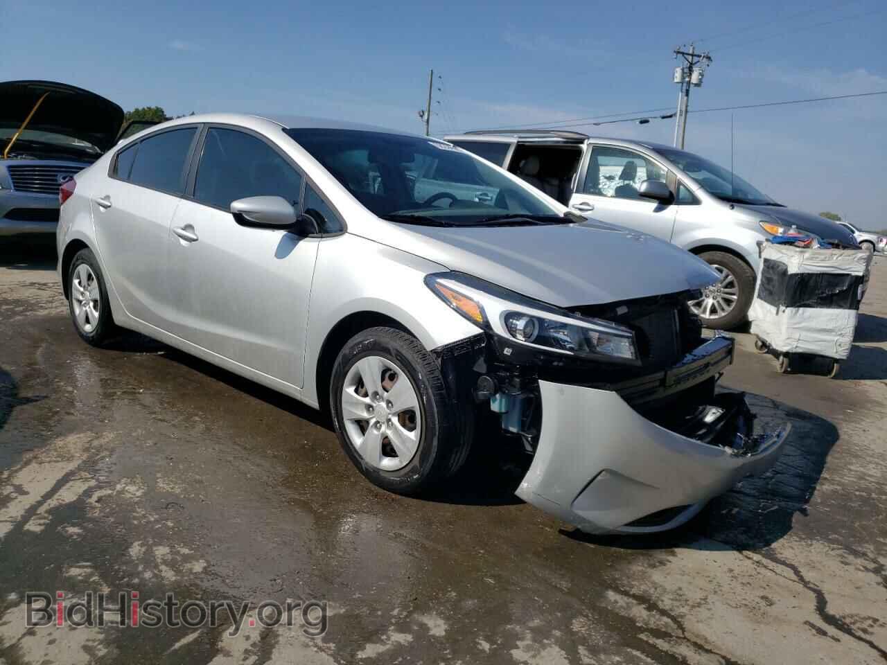 2017 KIA FORTE - VIN: 3KPFK4A75HE041203 - Фото 4