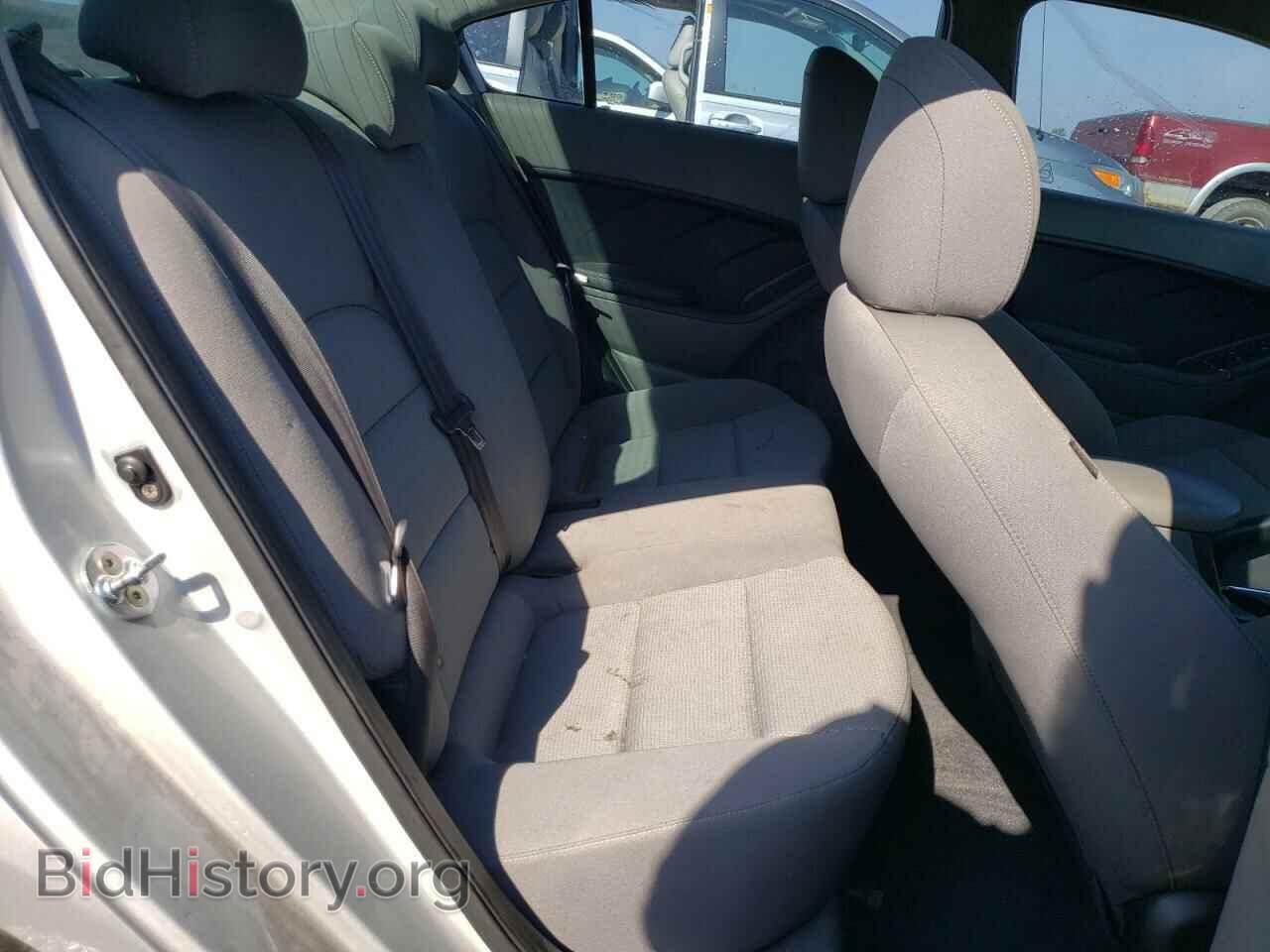 2017 KIA FORTE - VIN: 3KPFK4A75HE041203 - Фото 10