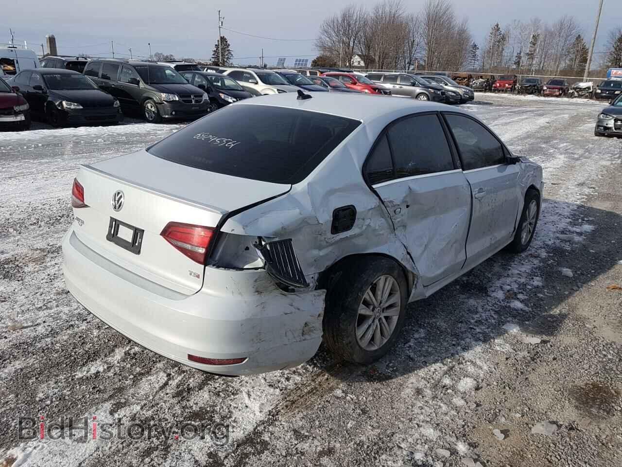 2017 VOLKSWAGEN JETTA - VIN: 3VWDB7AJXHM305555 - Фото 4